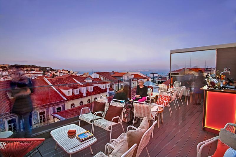 9Hotel Mercy Лиссабон Экстерьер фото